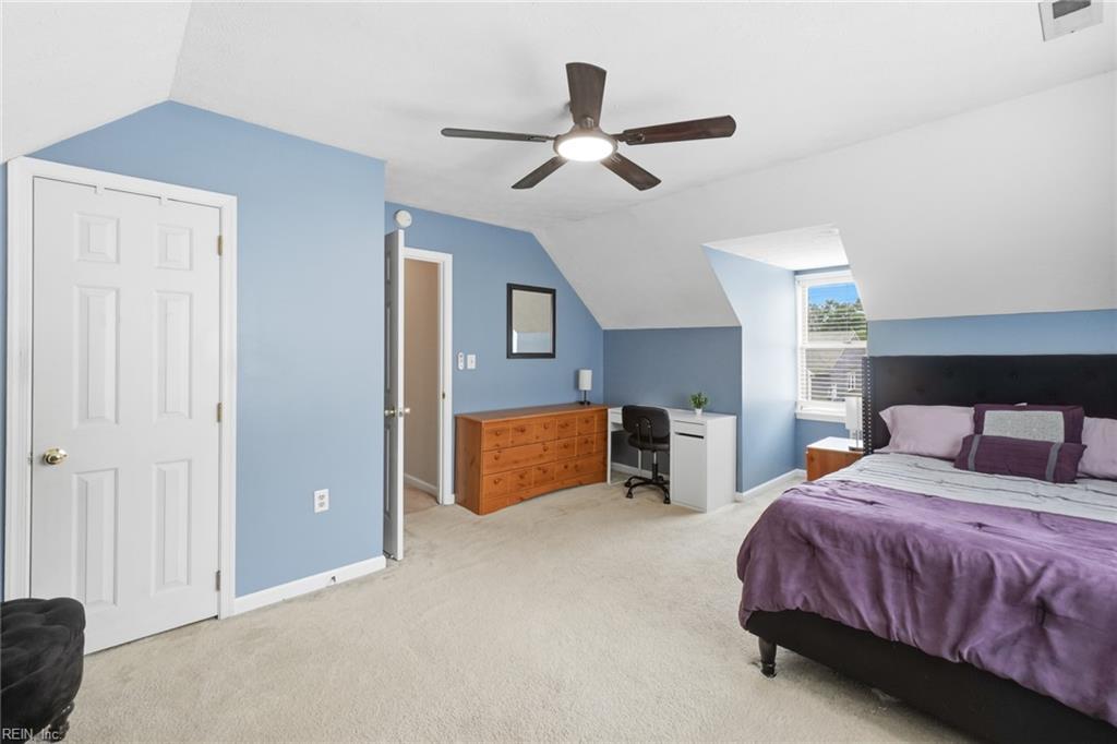 932 Elton Hall Cir Property Photo 25