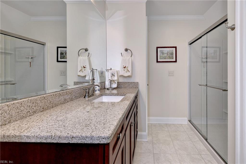 105 Portland Property Photo 38