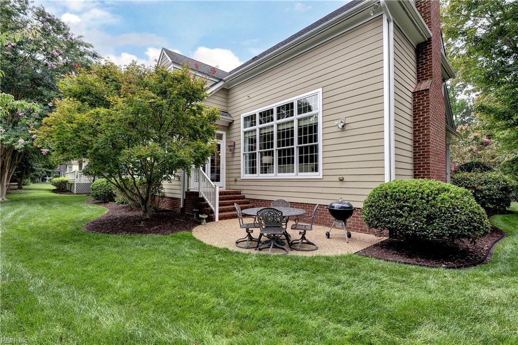 105 Portland Property Photo 42