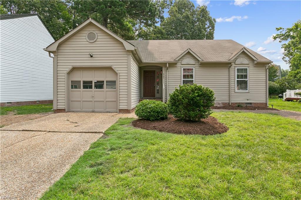 903 Belvoir CIR Property Photo 1