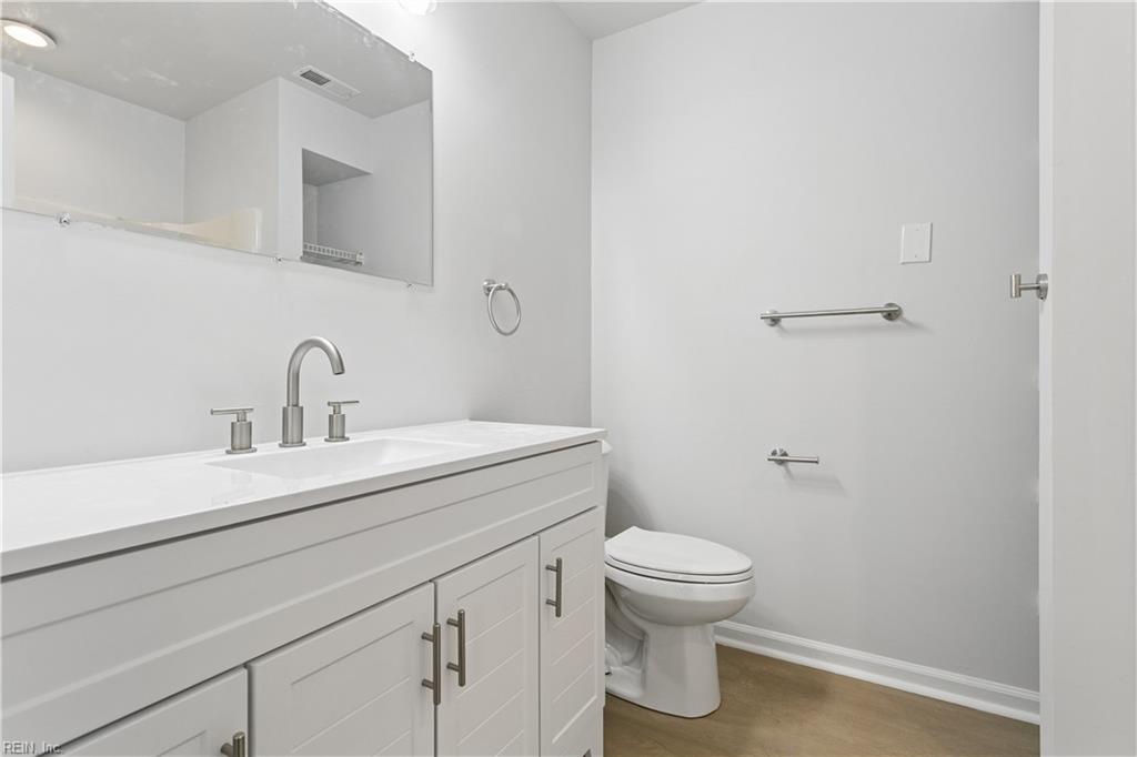 903 Belvoir Cir Property Photo 22