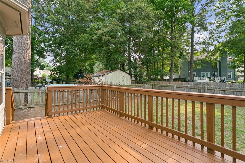 903 Belvoir Cir Property Photo 24