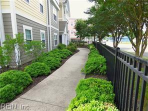 1016 Thoroughgood Way Property Photo 15