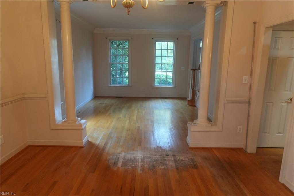 1 Carrington Ct Property Photo 4