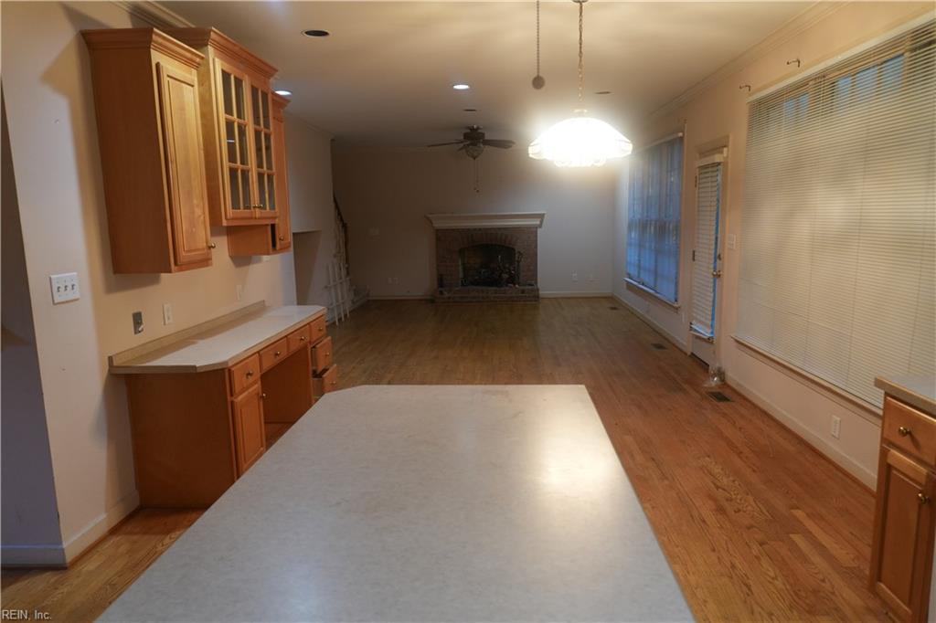 1 Carrington Ct Property Photo 7