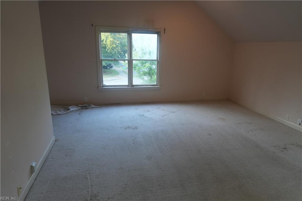 1 Carrington Ct Property Photo 11