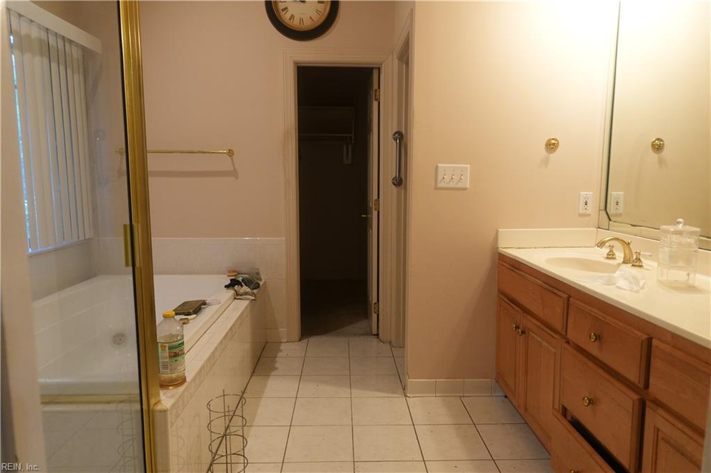 1 Carrington Ct Property Photo 13