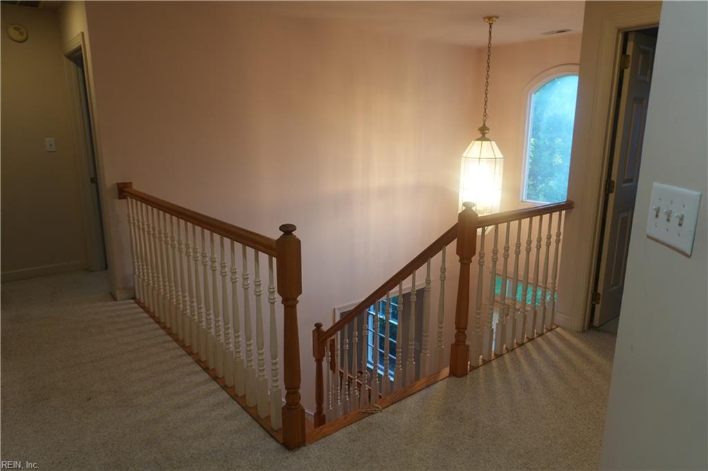 1 Carrington Ct Property Photo 16