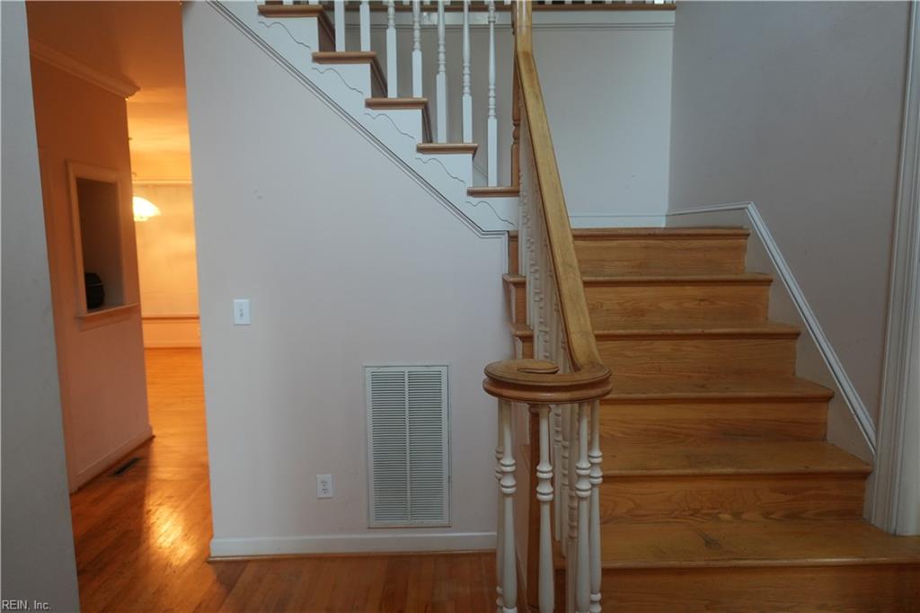 1 Carrington Ct Property Photo 25