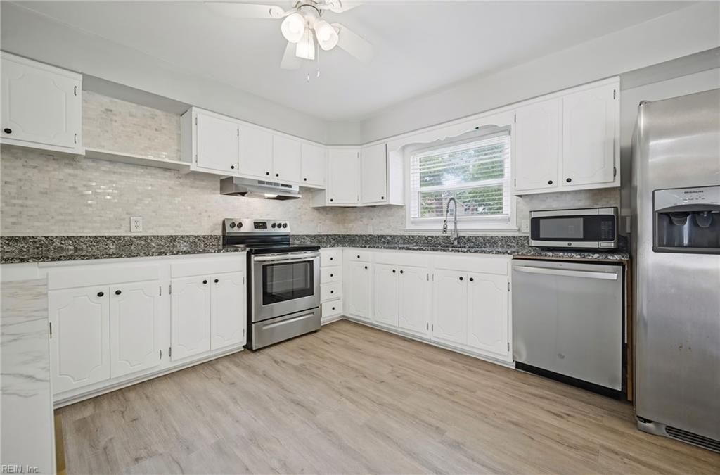 740 Yorkshire Dr Property Photo 12
