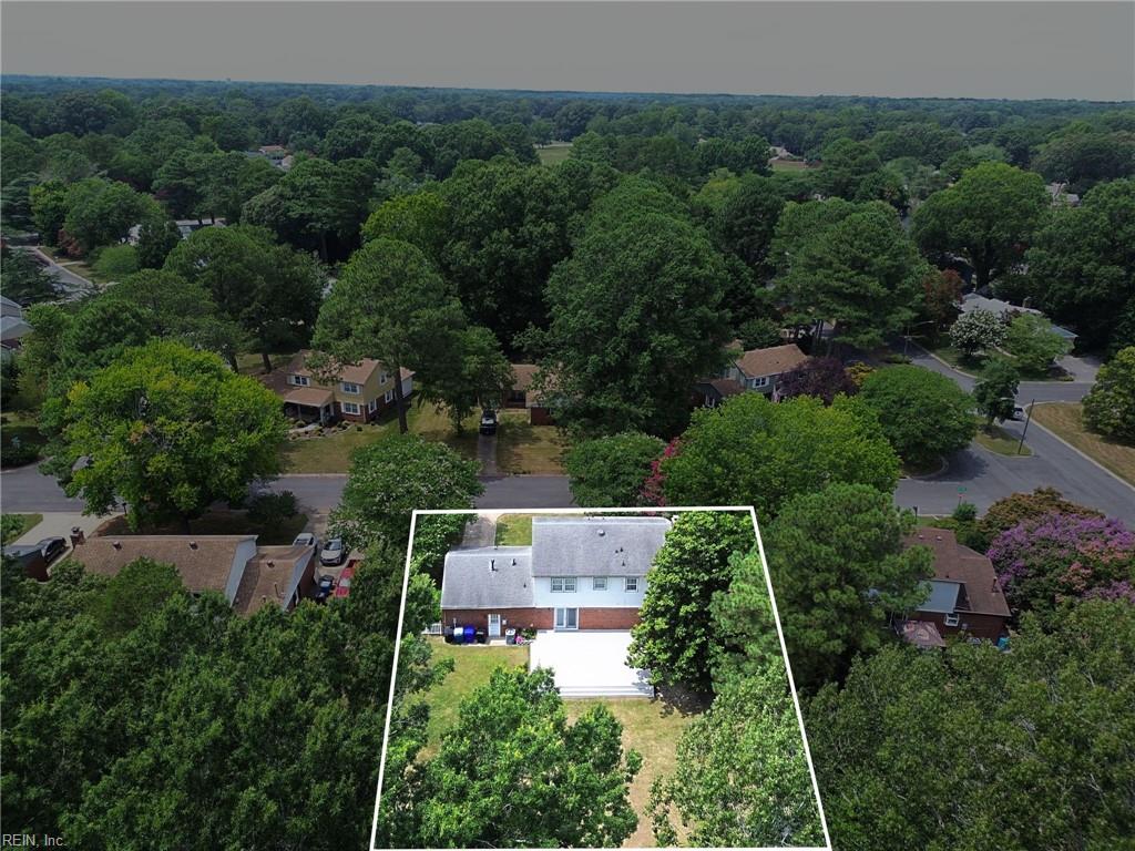 740 Yorkshire Dr Property Photo 39