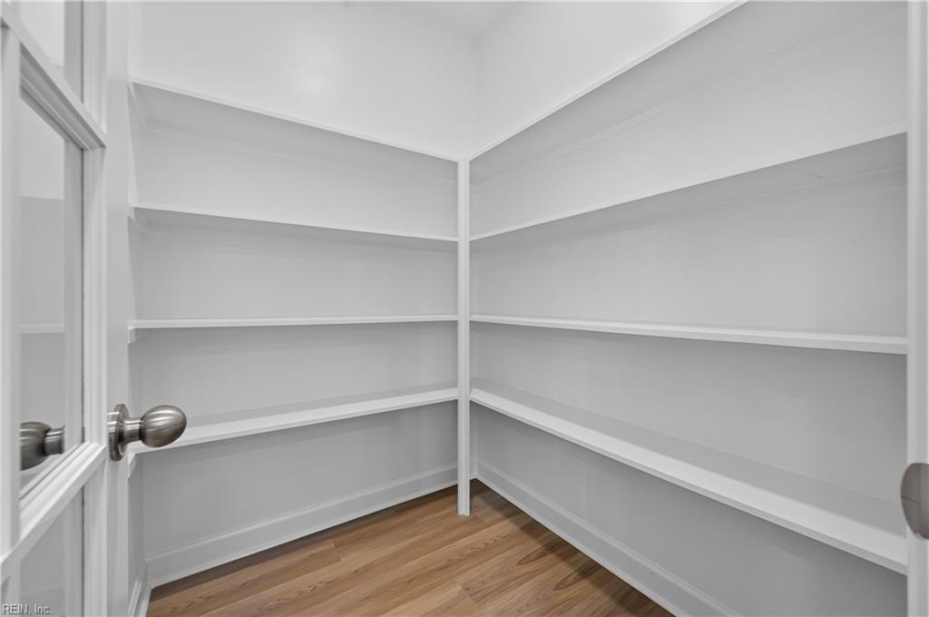 1356 Narrow Way Property Photo 14