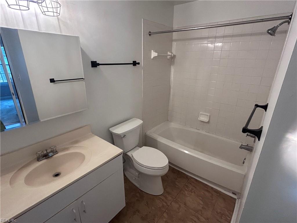 1012 Rue Marseille Property Photo 8