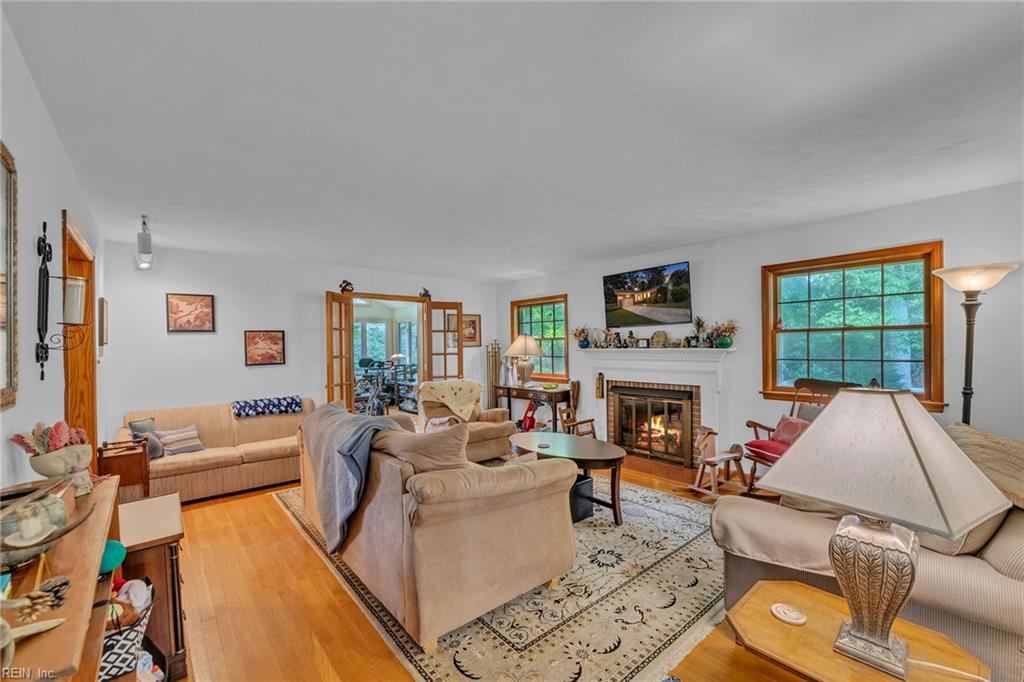 187 Corinthia Dr Property Photo 15