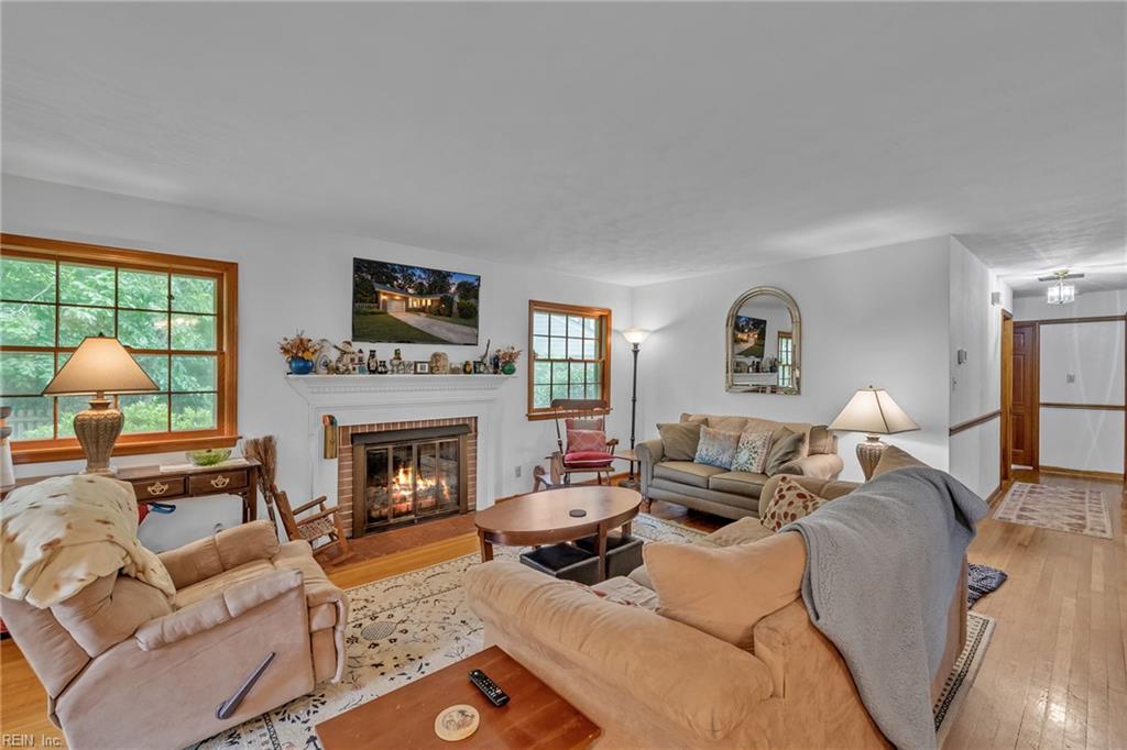 187 Corinthia Dr Property Photo 16