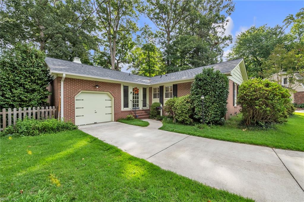 187 Corinthia Dr Property Photo 40