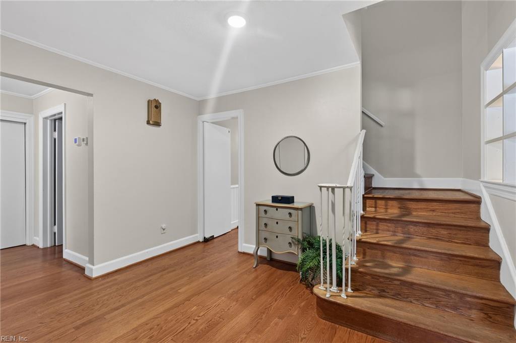 3375 Lynnwood Dr Property Photo 2