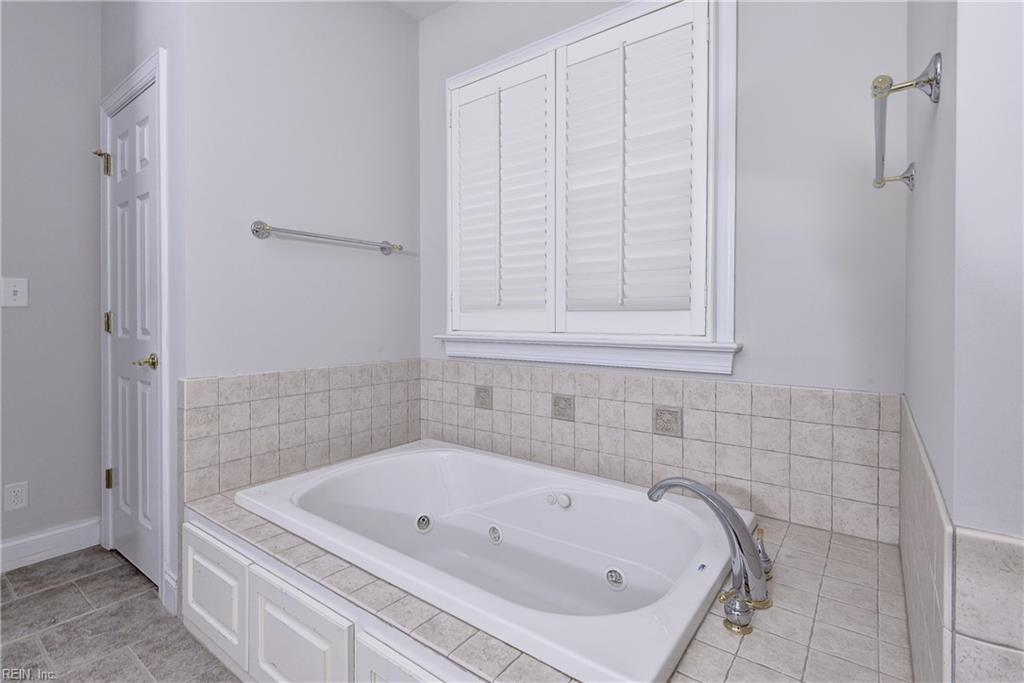4135 Longview Lndg Property Photo 27