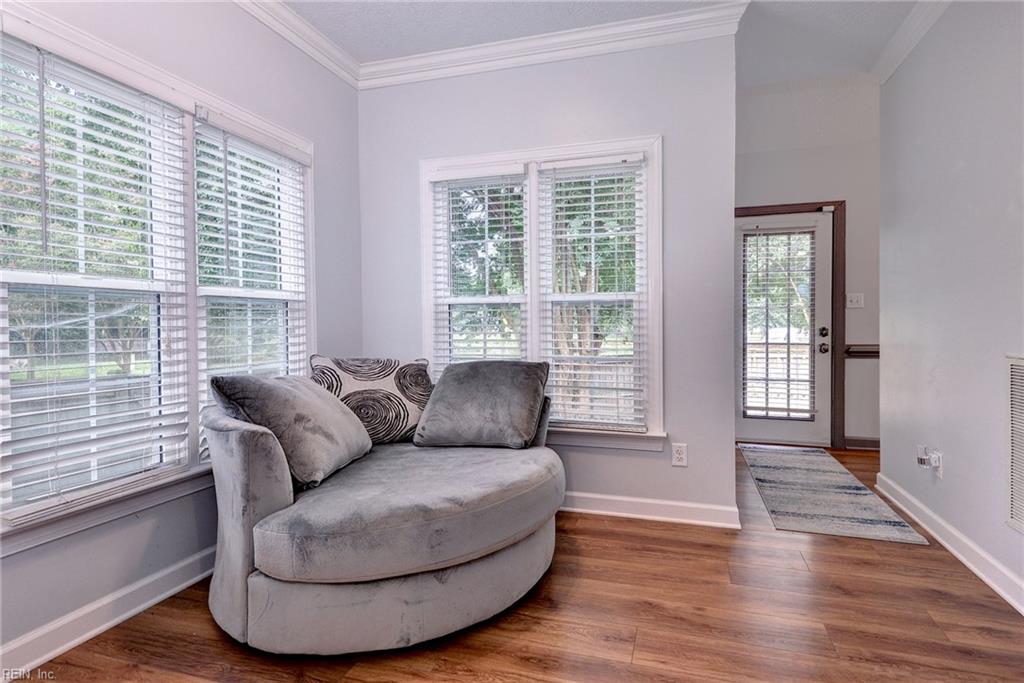 100 E Wedgwood Dr Property Photo 11