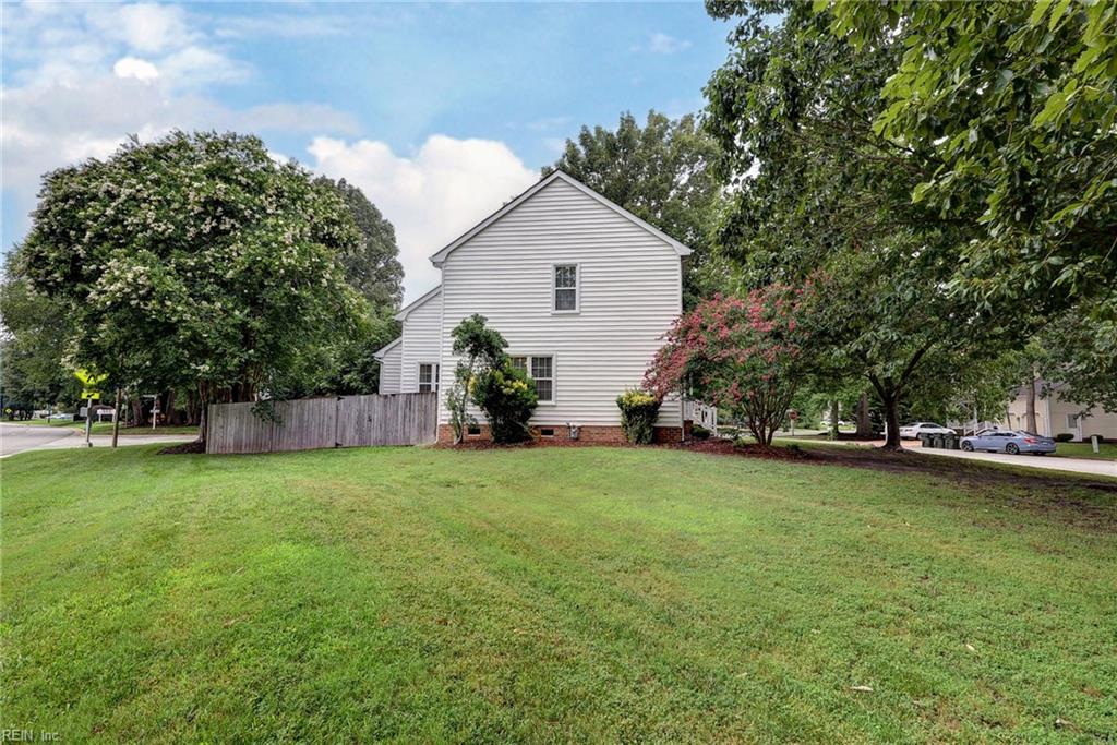 100 E Wedgwood Dr Property Photo 36