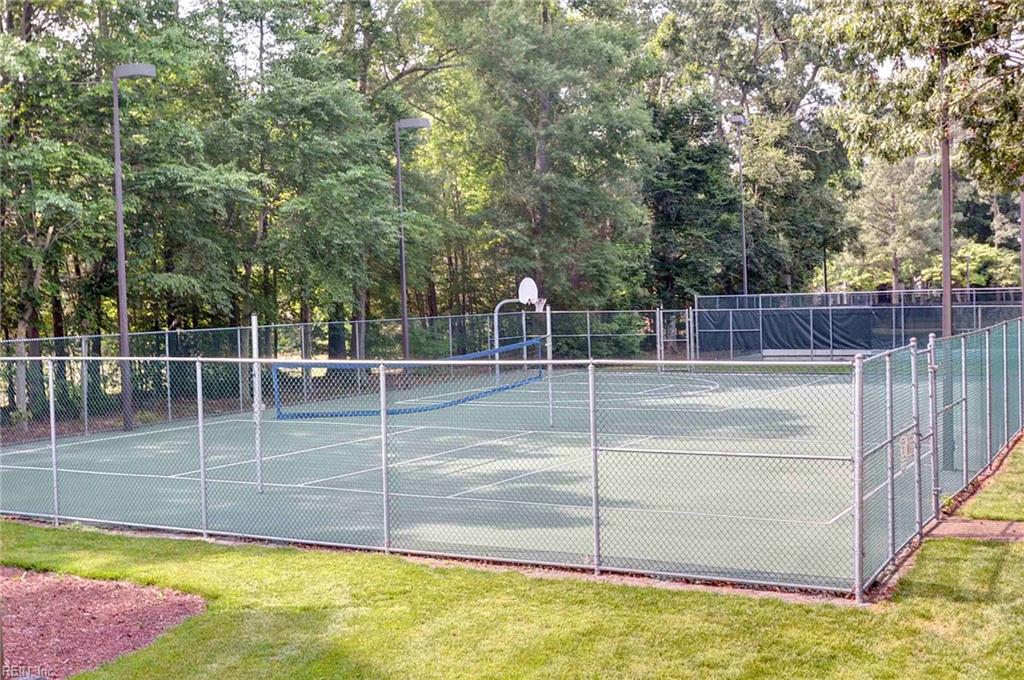 100 E Wedgwood Dr Property Photo 48
