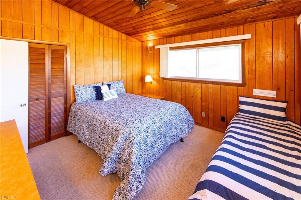 2305 Sandfiddler Rd Property Photo 9