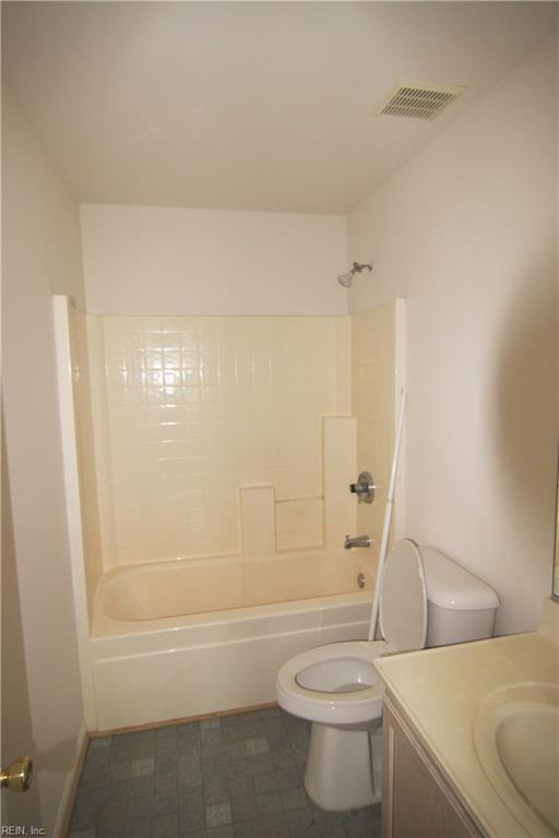 1641 Orchard Grove Dr Property Photo 16