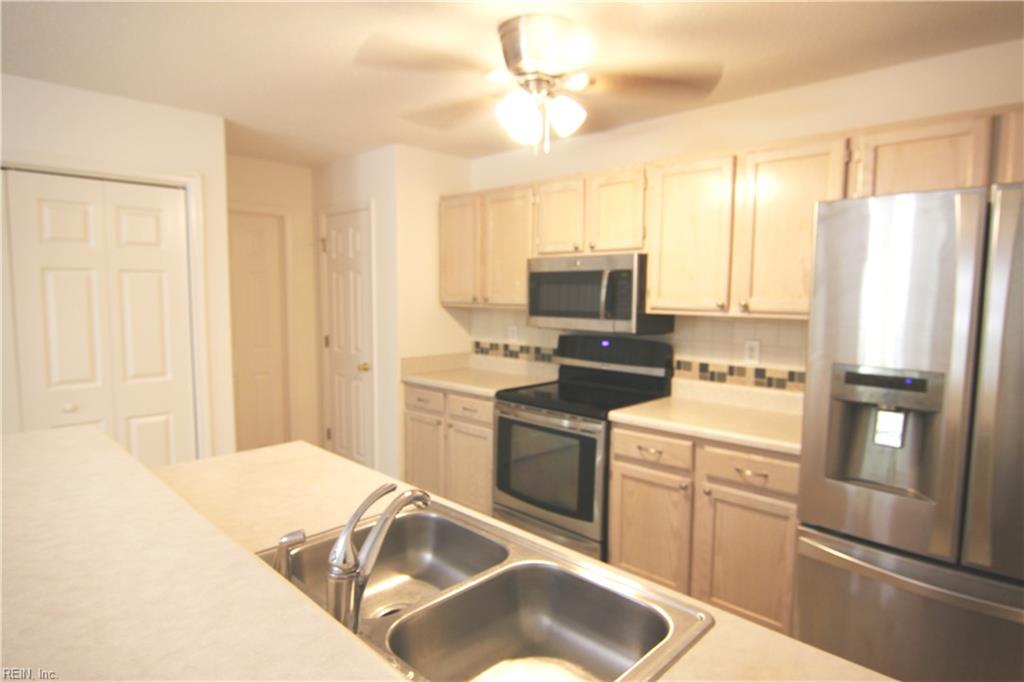 1641 Orchard Grove Dr Property Photo 24