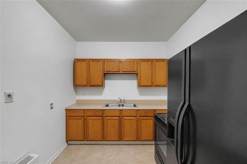 706 Forbes St Property Photo 12