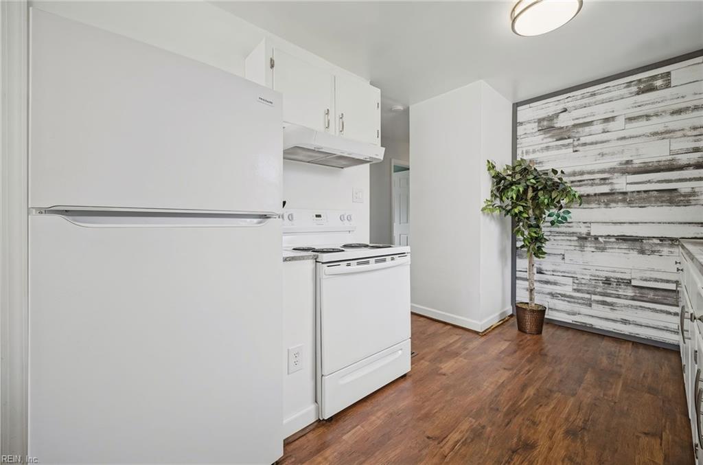 4814 82nd St Property Photo 17