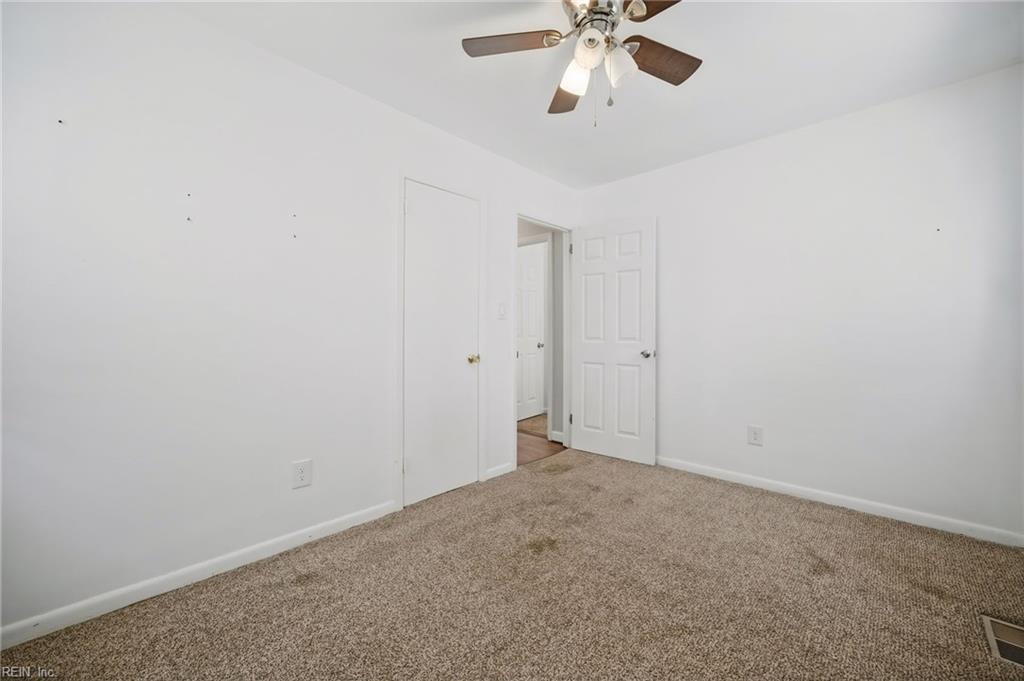 4814 82nd St Property Photo 23
