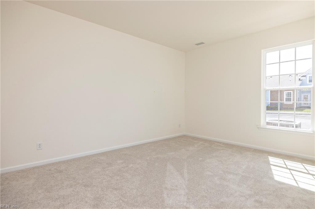 1012 Robinson Rd Property Photo 12