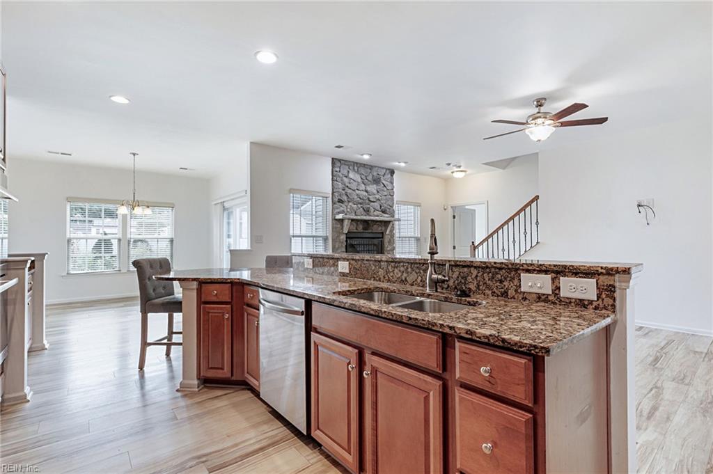 510 Loggerhead Dr Property Photo 10