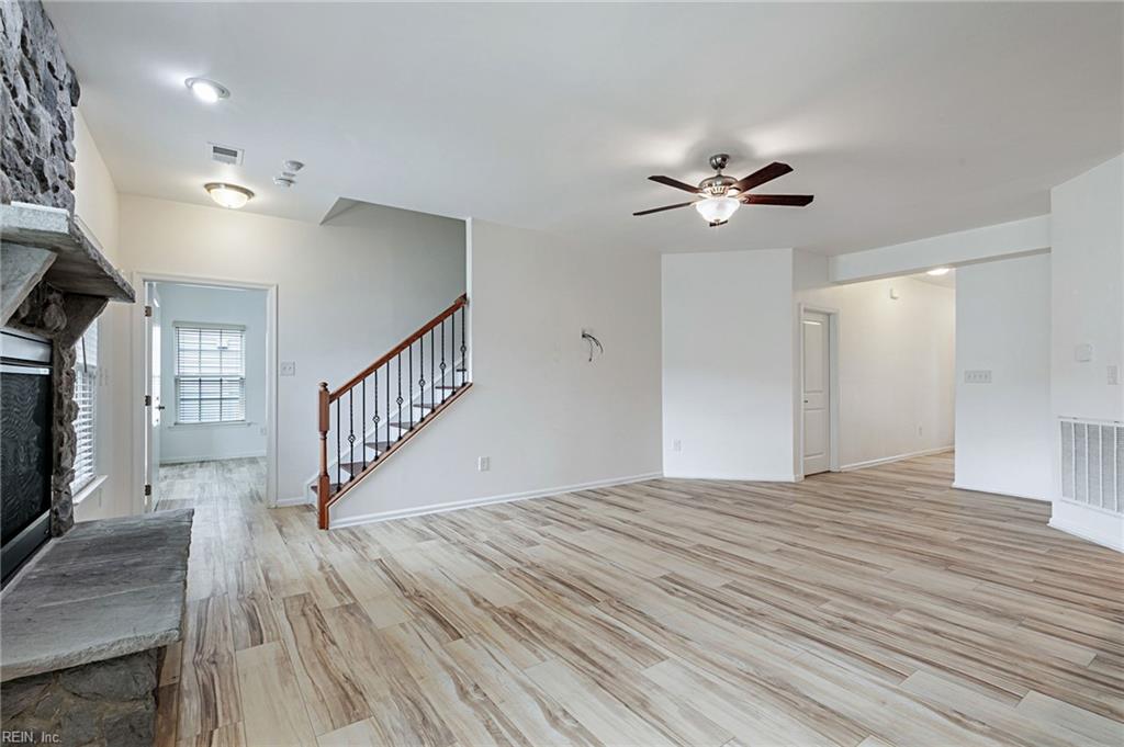 510 Loggerhead Dr Property Photo 14