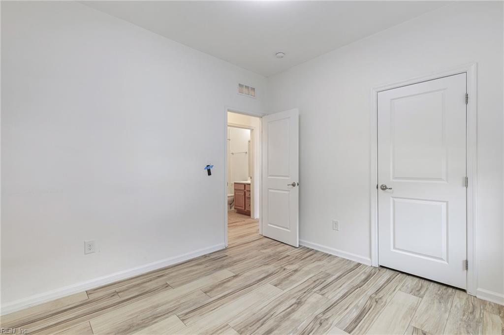 510 Loggerhead Dr Property Photo 19