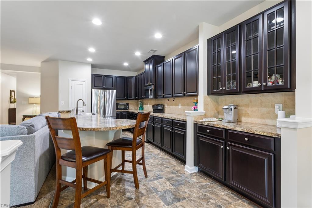 505 Loggerhead Dr Property Photo 16