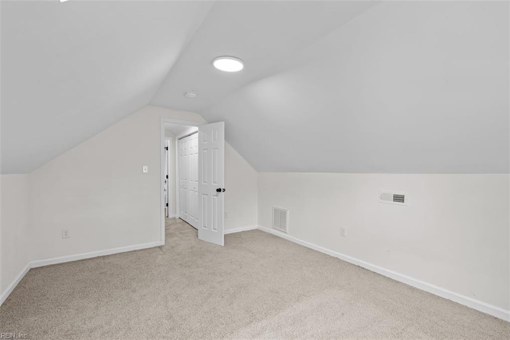 606 Delaware Ave Property Photo 11