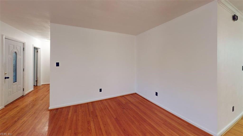 58 College Pl Property Photo 40