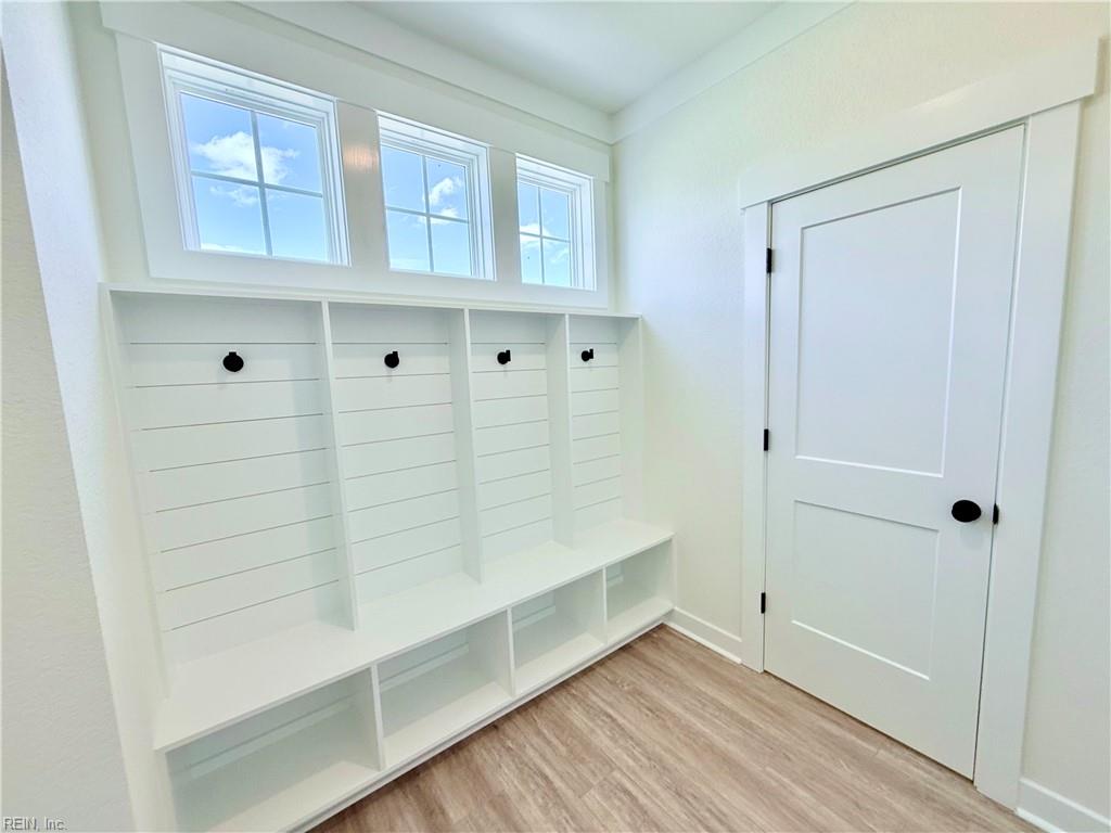 709 Flatrock Ln Property Photo 39