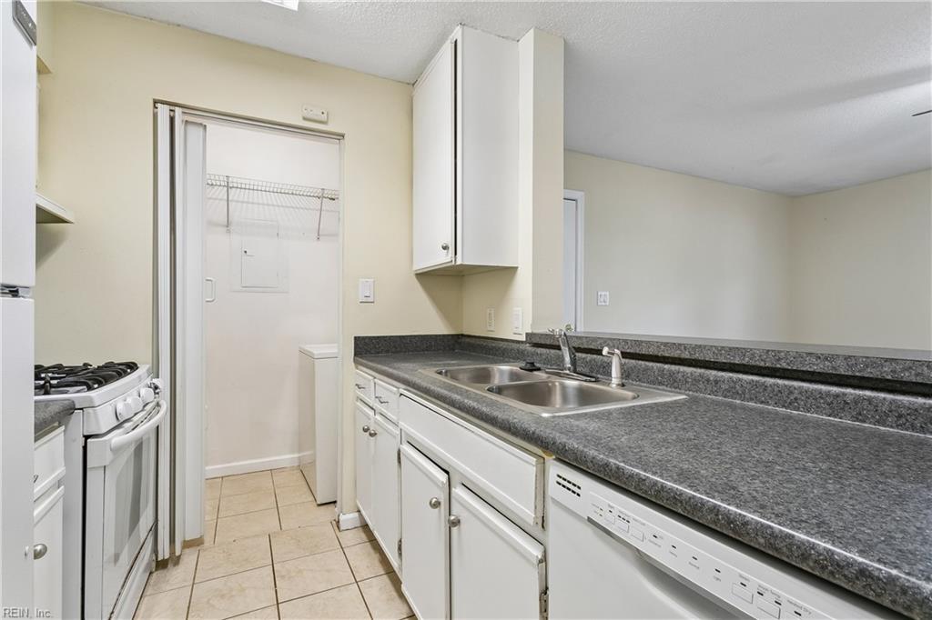 12622 Daybreak Cir Property Photo 7