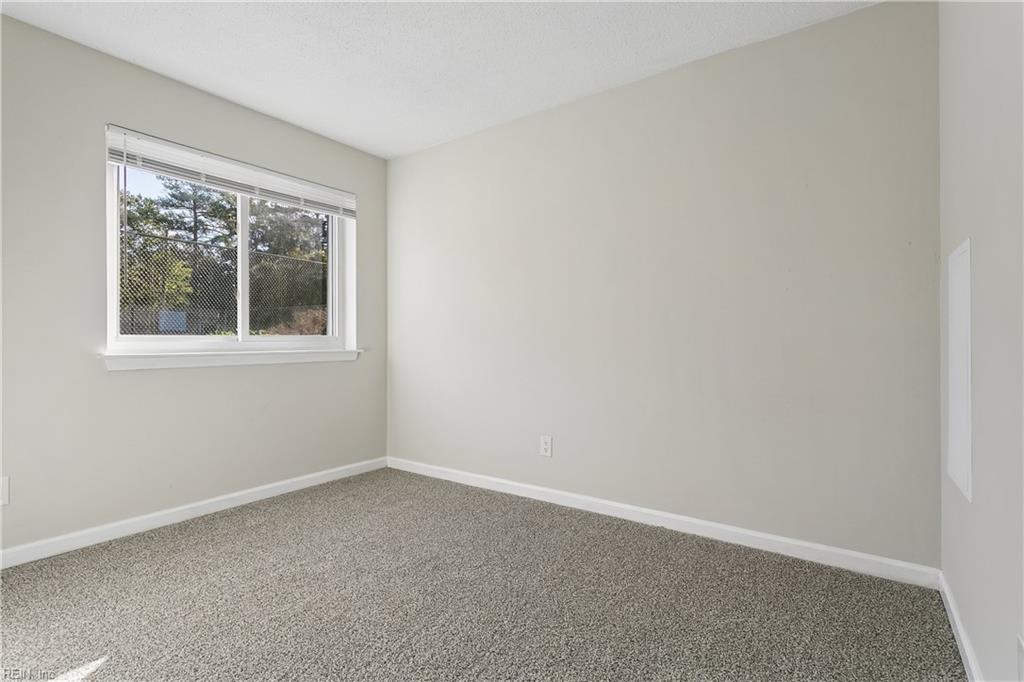 12622 Daybreak Cir Property Photo 11