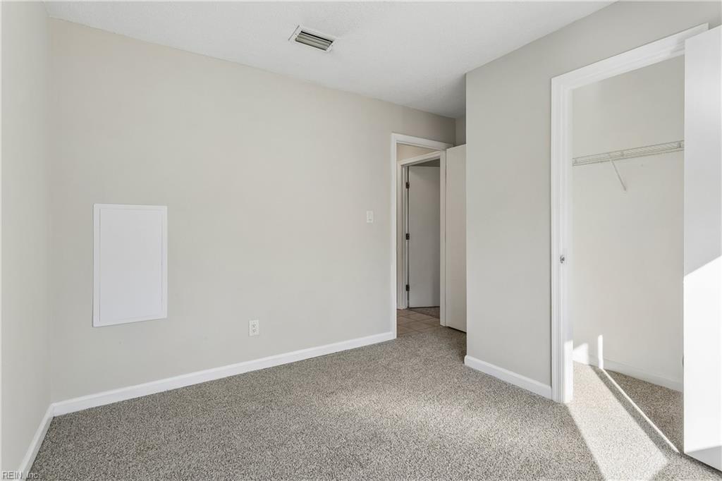 12622 Daybreak Cir Property Photo 12