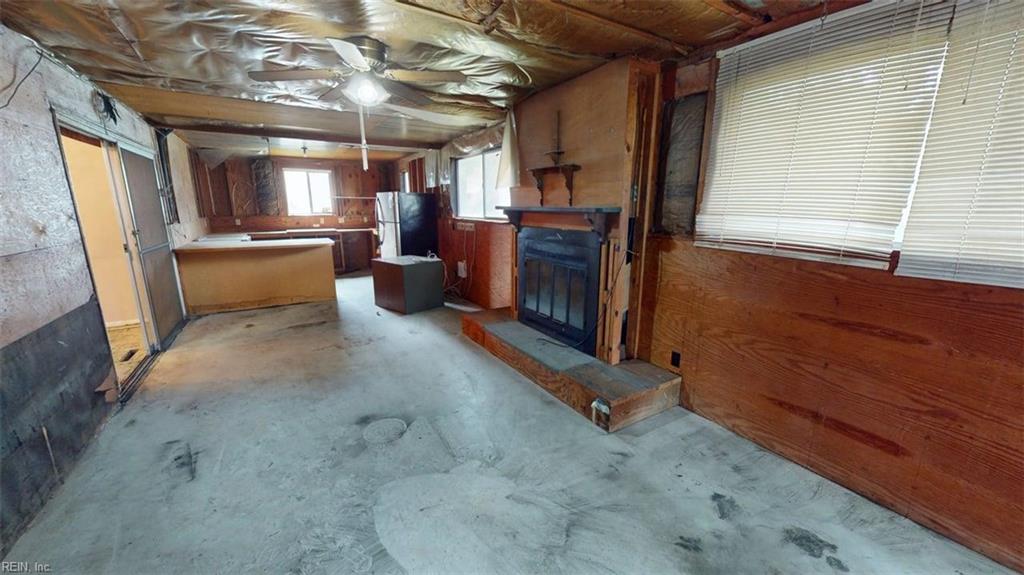 829 Round Bay Cir Property Photo 14