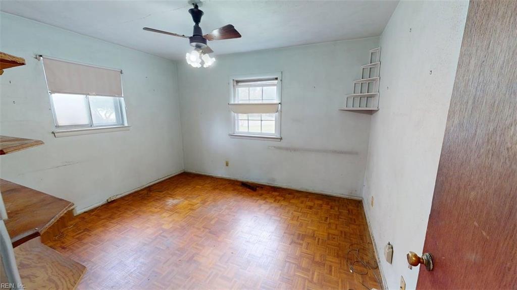 829 Round Bay Cir Property Photo 17