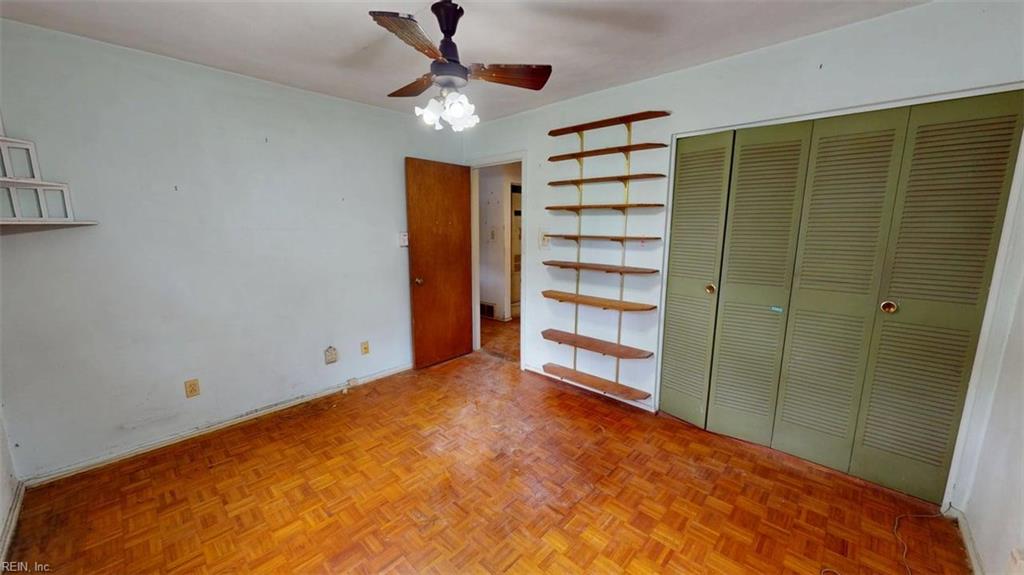 829 Round Bay Cir Property Photo 19