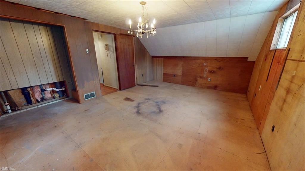 829 Round Bay Cir Property Photo 27