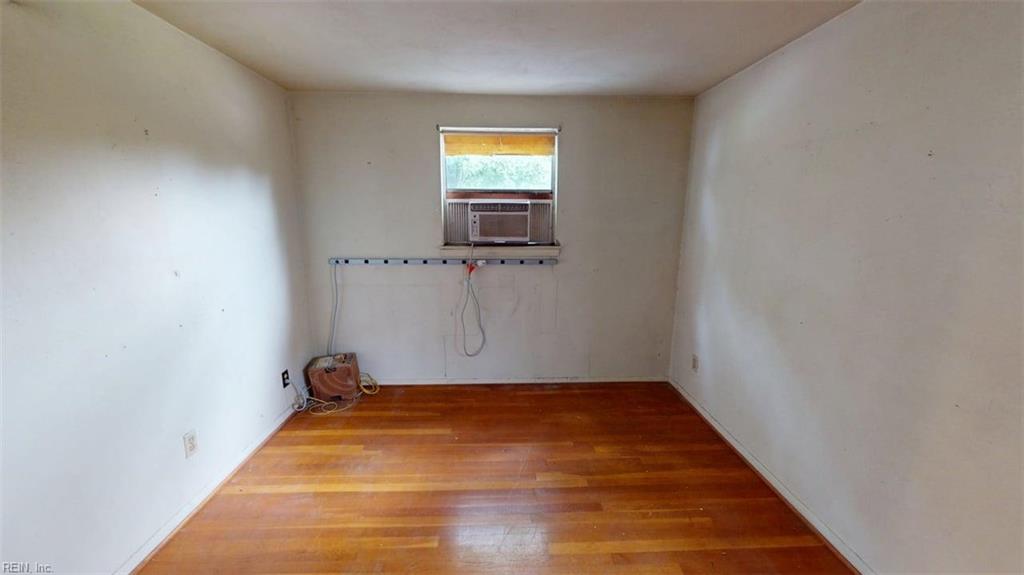 829 Round Bay Cir Property Photo 30
