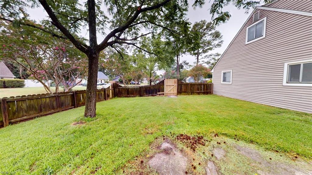 829 Round Bay Cir Property Photo 41