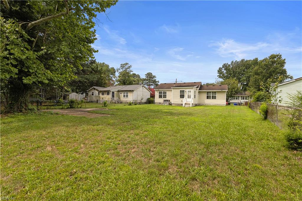 10 Langley Cir Property Photo 19