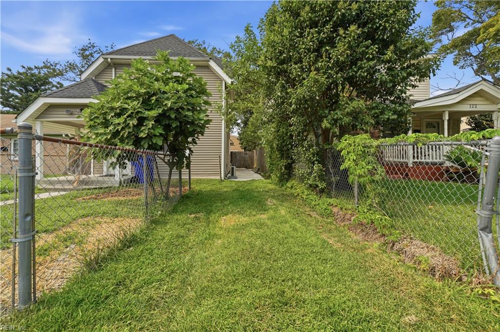 120 Forrest Ave Property Photo 31